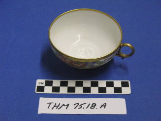 Cup