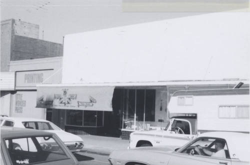 C.D. Pippen Company-Craft Merchants - 511 South Mill Avenue, Tempe, Arizona
