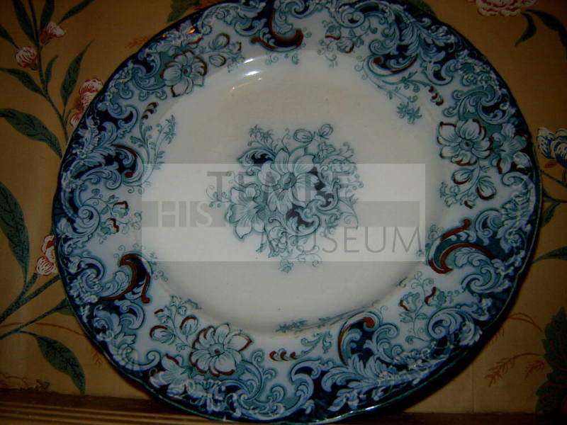 Serving Plate