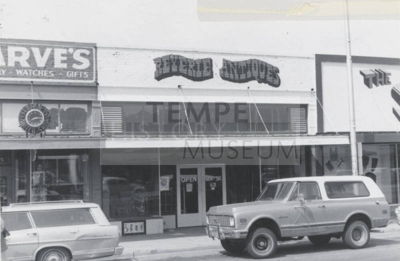 Reverie Antiques - 516 South Mill Avenue, Tempe, Arizona