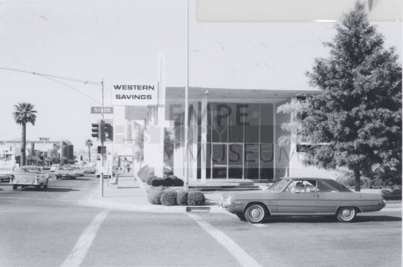 Western Savings - 525 South Mill Avenue, Tempe, Arizona