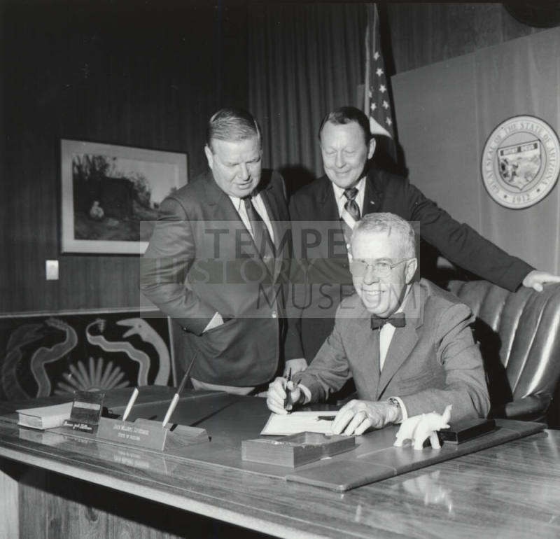Governor Jack Williams (2 of 2)