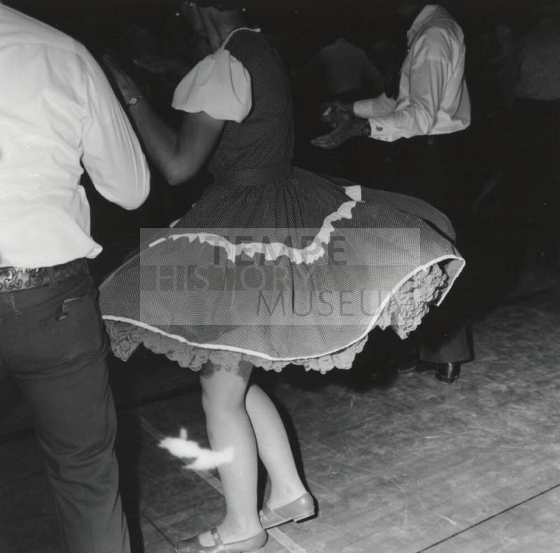 Dancing Feet (2 of 2)