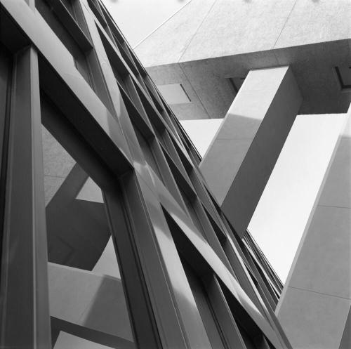 Tempe City Hall - Exterior Plaza