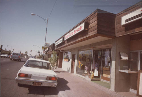 Rare Lion Resale- Clothing Store - 722 South Mill Avenue, Tempe, Arizona
