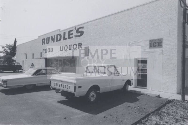 Rundle's Food and Liquor Store - 730 South Mill Avenue, Tempe, Arizona