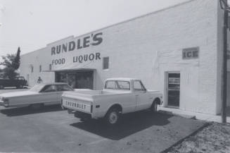 Rundle's Food and Liquor Store - 730 South Mill Avenue, Tempe, Arizona