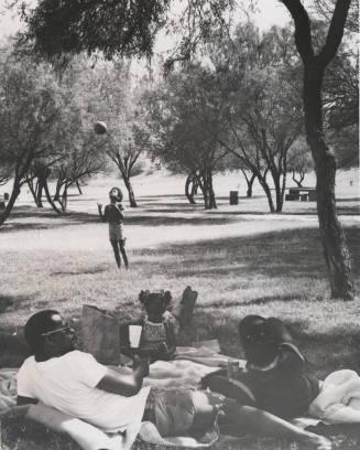 Oglonna Family Picnic in Papago Park