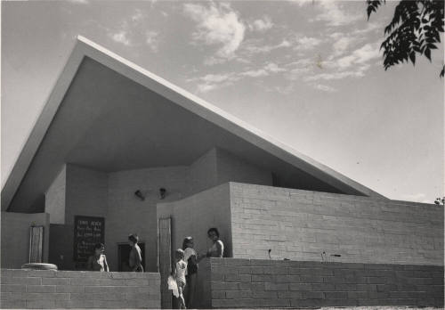 Tempe Beach Locker Rooms and Offices