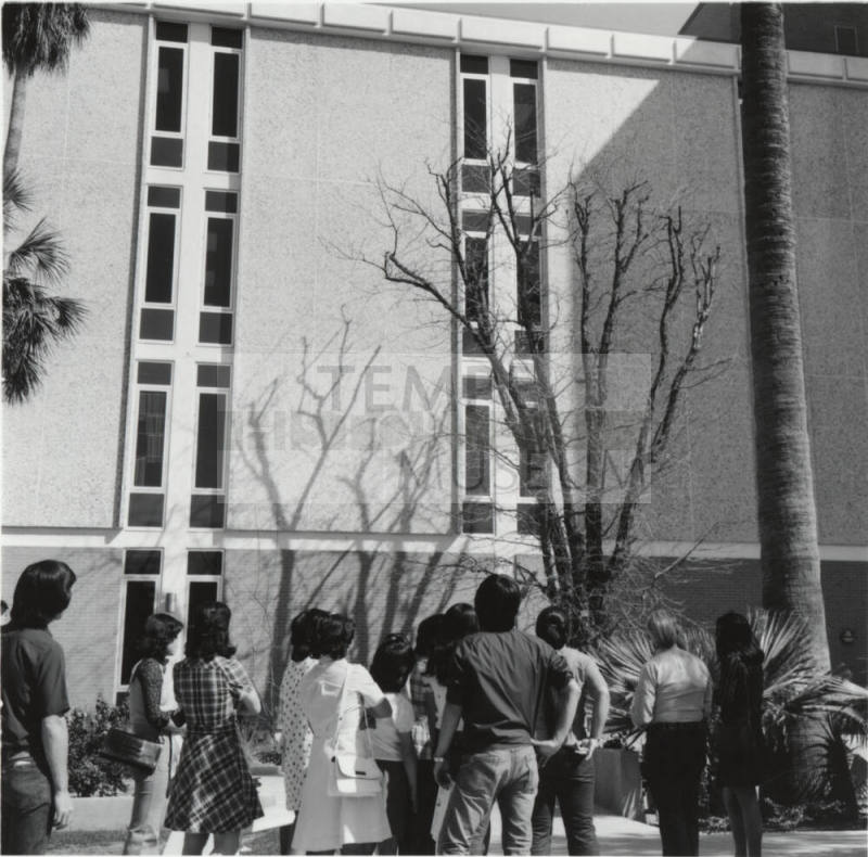 Japanese Student Touring of City and ASU