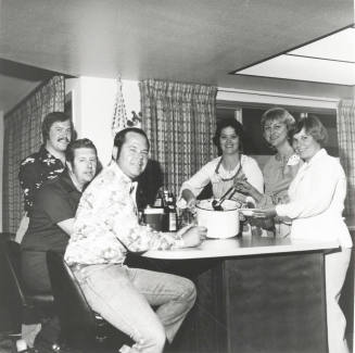 Beta Sigma Phi Hosts Spaghetti and Bunko