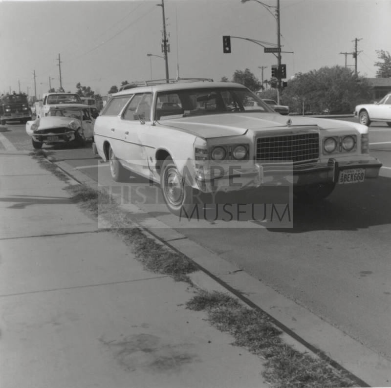 Unidentified Auto Accident in Tempe