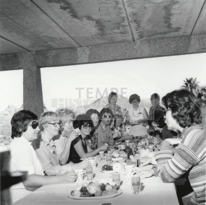 Beta Sigma Phi Chapter's Joint Breakfast at Papago Park