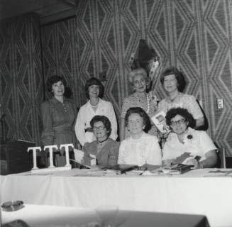 Unidentifed Photograph - 7 Women, TTT