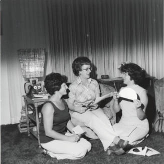 Preparing For Beta Sigma Phi Founders Day Luncheon - Tempe Daily News