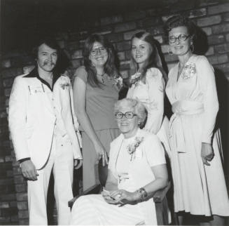 'Heroes' To Hero - Tempe Daily News - May 7, 1977