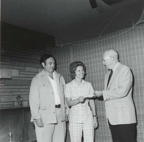 Helping Hands - Tempe Daily News - May 5, 1977