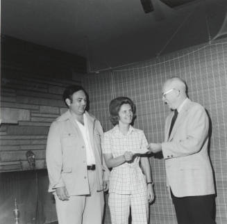 Helping Hands - Tempe Daily News - May 5, 1977
