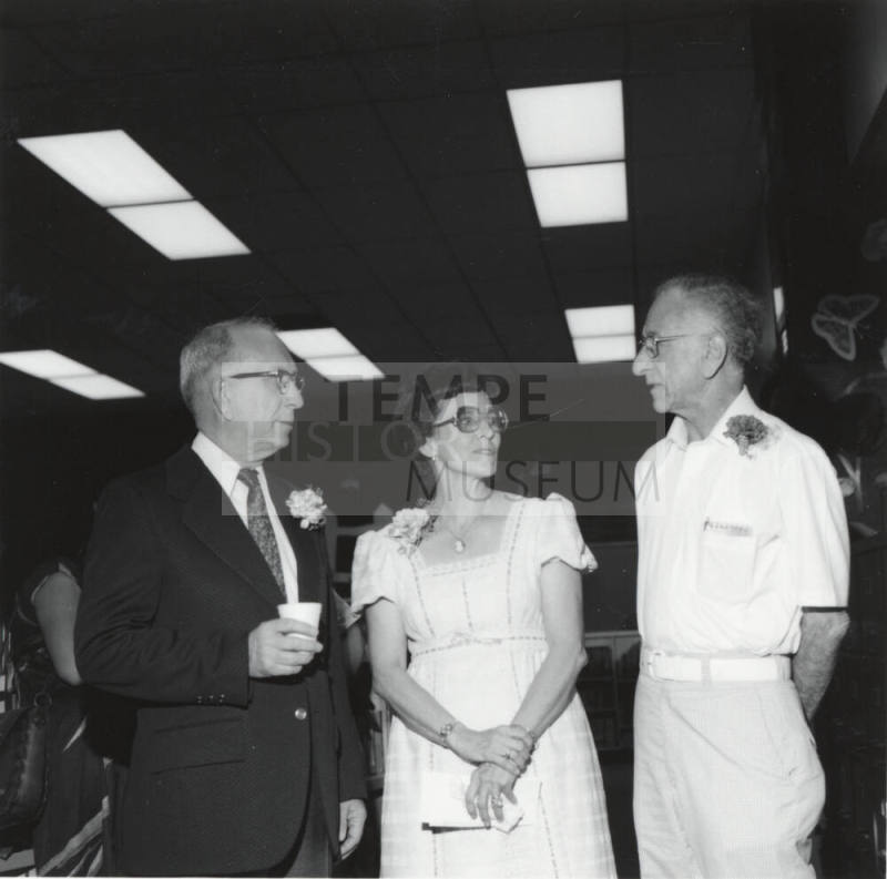Teachers Honor Columnist - Tempe Daily News - May 6, 1977
