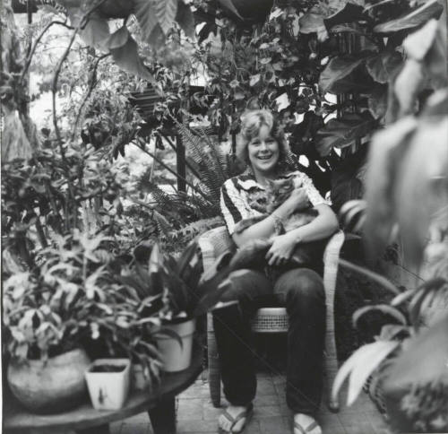 Tempe High Senior Annette Bouwer To Give Commencement Address - Tempe Daily News - May 9, 1977