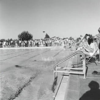 One, Two, Three, Go! - Tempe Daily News - May 26, 1977