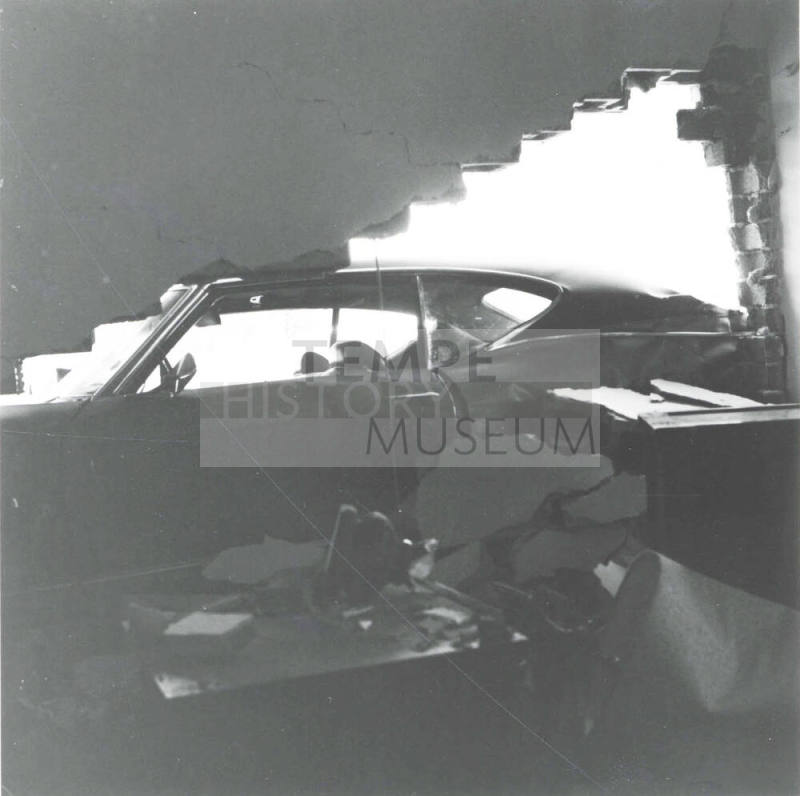Shadowy Mishap - Tempe Daily News - May 23, 1977