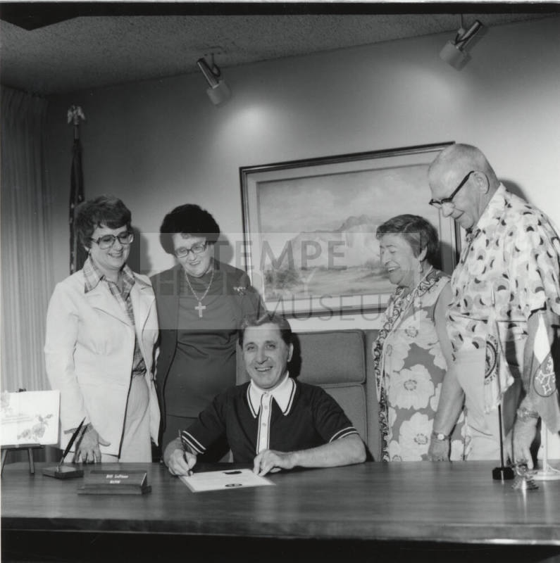 Salute To Seniors - Tempe Daily News - May 21, 1977