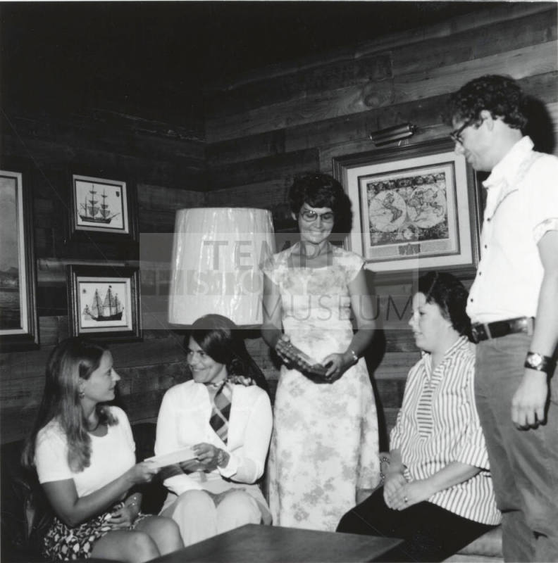 Wrapping Up A Year - Tempe Daily News - May 20, 1977