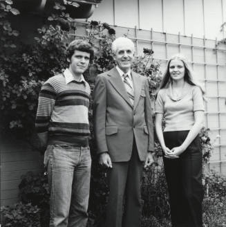 Bound For Congress - Tempe Daily News, May 27 1977
