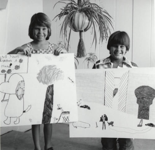 Being Neighborly Encouraged. - Tempe Daily News, June 3 1977