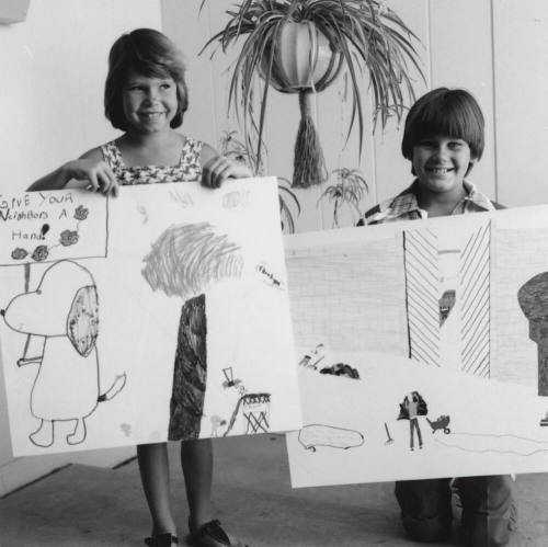 Being Neighborly Encouraged. - Tempe Daily News, June 3 1977