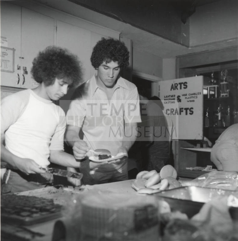 Free Lunch - Tempe Daily News - June 10, 1977