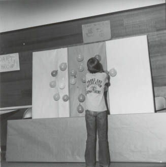 Hold the Darts! - Tempe Daily News, June 17 1977