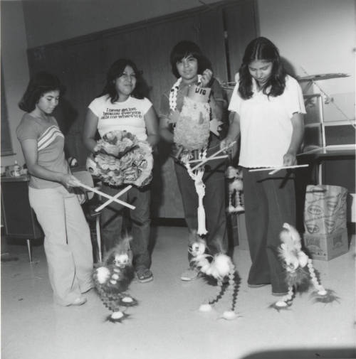 Sure to be a Big Hit-Tempe Daily News caption, July 22, 1977