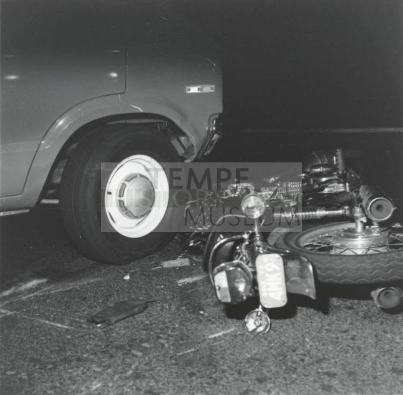 Intersection Crash - Tempe Daily News - July 1977 (4 of 8)