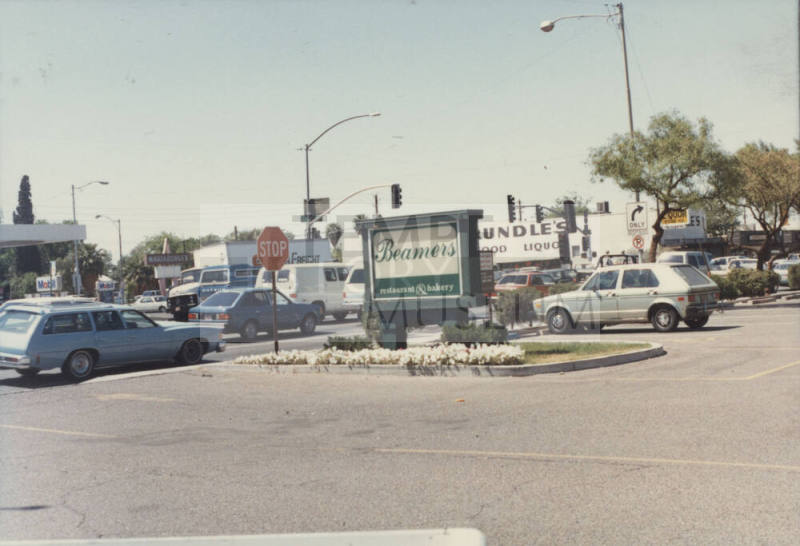 Beamer's Restaurant - 803 South Mill Avenue, Tempe, Arizona