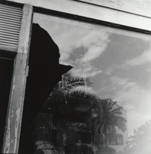 Downtown Delay. - Tempe Daily News, July 22 1977