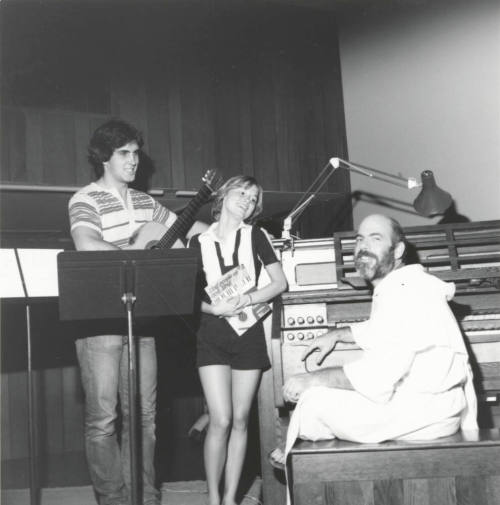 Celebration in Song. - Tempe Daily News, July 27 1977
