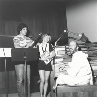 Celebration in Song. - Tempe Daily News, July 27 1977