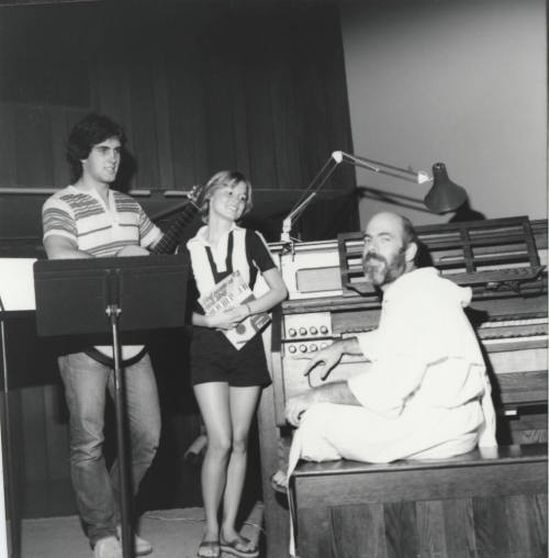 Celebration in Song. - Tempe Daily News, July 27 1977