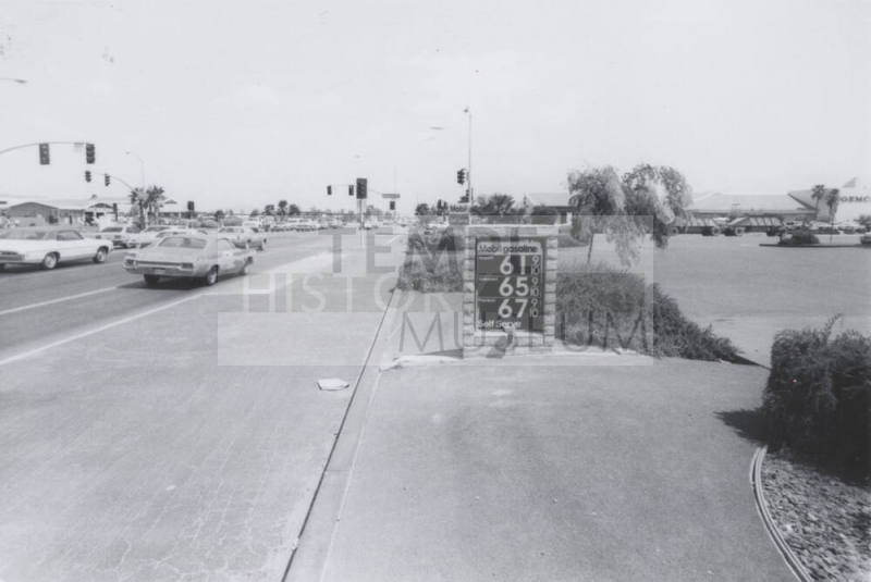 Mobil Gasoline Station - 5201 South McClintock Drive, Tempe, Arizona