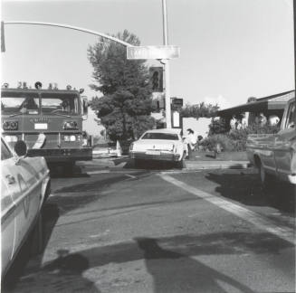 Front End Smashup. - Tempe Daily News, September 6 1977