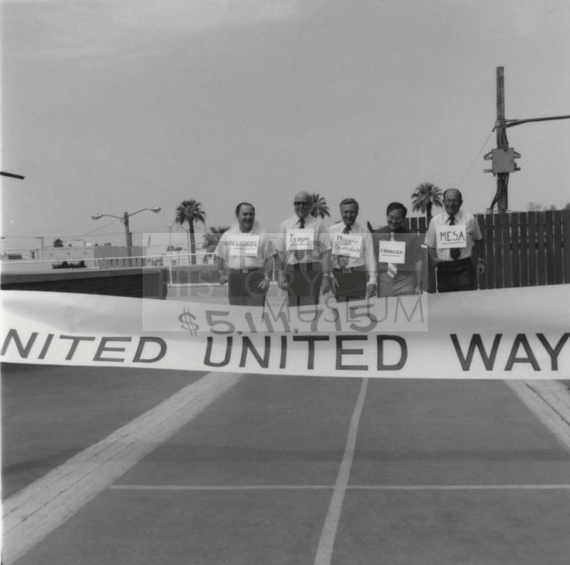 United They Stand. - Tempe Daily News, September 2 1977