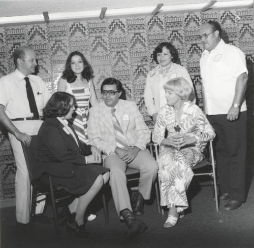 Center of Attention. - Tempe Daily News, September 2 1977