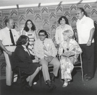 Center of Attention. - Tempe Daily News, September 2 1977