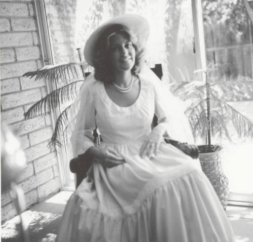 Mrs. John R. Broaddus. - Tempe Daily News, September 8 1977