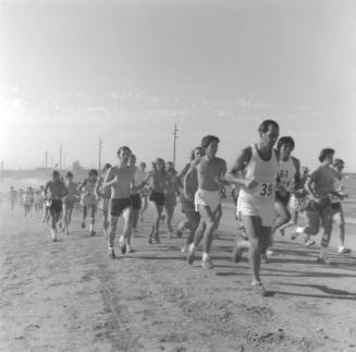 First Annual Labor Day 10,00 Meter Run - Tempe Daily News, September 1977 (photo 2 of 6)