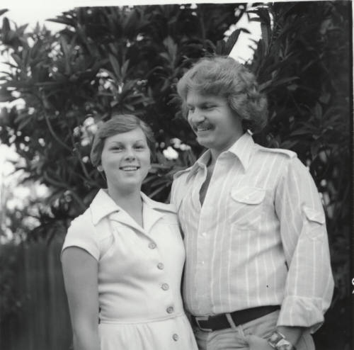 Miss Vicky Toney Tells October Wedding Plans - Tempe Daily News - September 16, 1977