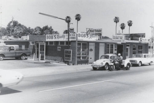 Bob's Realty Office - 826 South Mill Avenue, Tempe, Arizona