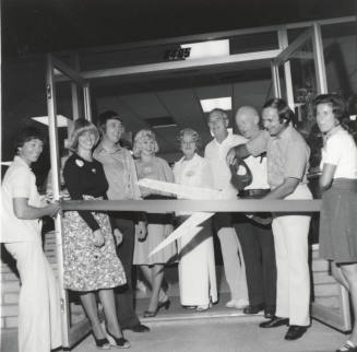 Big Enough To Do The Job - Tempe Daily News - September 17, 1977 - (2 of 2)